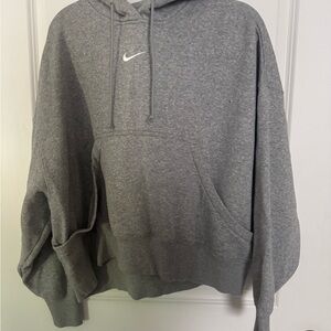 Nike Heather Gray Sweatshirt